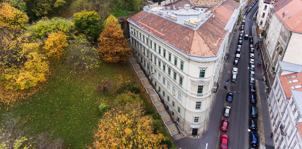 Logement Sous le Château Budapest Extérieur photo